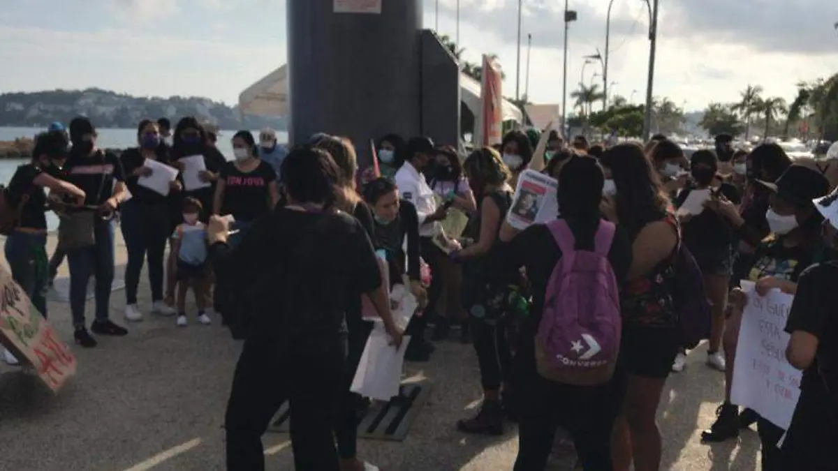 Marcha feministsa acapulco